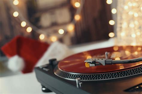 Every state's favorite Christmas song – and the 10 most-hated: study